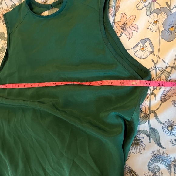 Alice + Olivia Silk Sleeveless Blouse - Picture 6 of 6